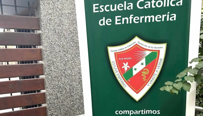 Escuela Catolica De Enfermeria Abierto Ahora - Montevideo