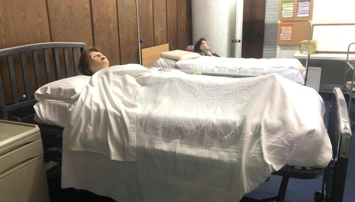 Escuela De Enfermeria Montevideo Del Propietario - Montevideo