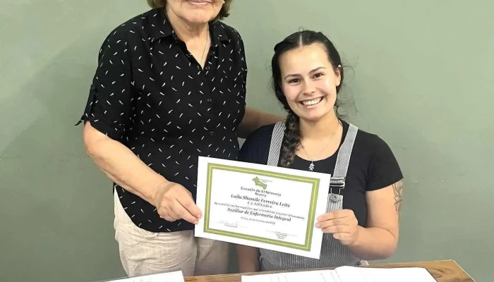 Escuela De Enfermeria Rivera Del Propietario - Rivera