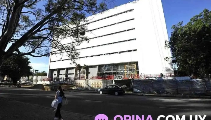 Escuela de Parteras - Montevideo