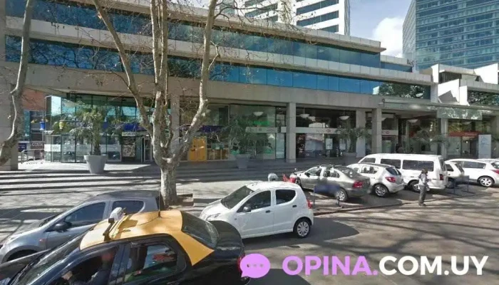 Escuela de Seguros del Uruguay - Montevideo