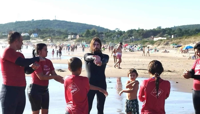 Escuela de Surf 3 Quillas - Piriápolis