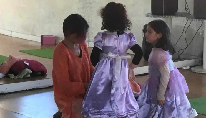 Escuela de Yoga y Yogaterapia de Montevideo - Montevideo