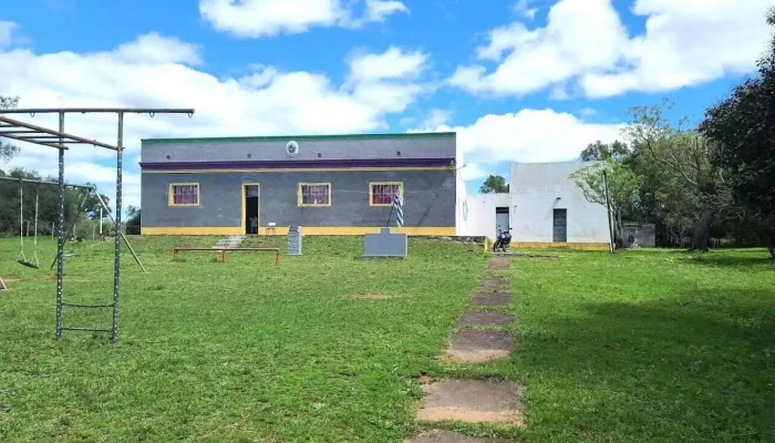 Escuela N*28 - Isidoro Noblía