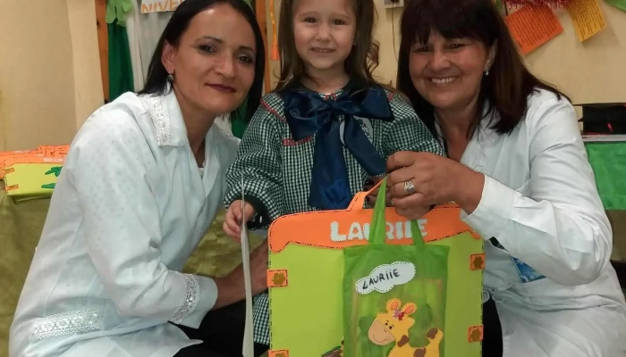 Escuela Ndeg 108   Margarita Isnardi Cerca De Mi - Rivera