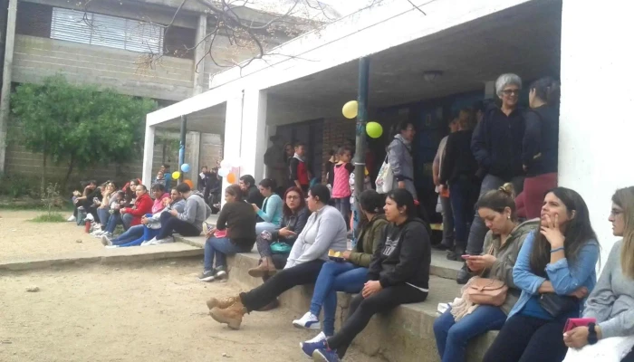 Escuela Ndeg 153 Edificio - Montevideo