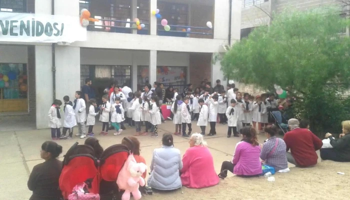 Escuela Ndeg 153 Estudiante - Montevideo