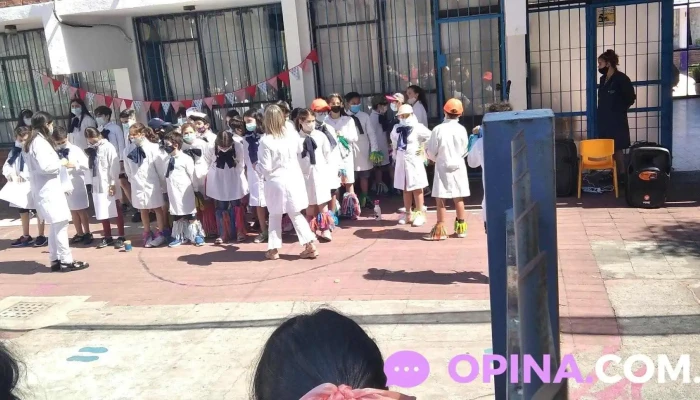 Escuela Ndeg 40 Mexico Uniforme Escolar - Montevideo