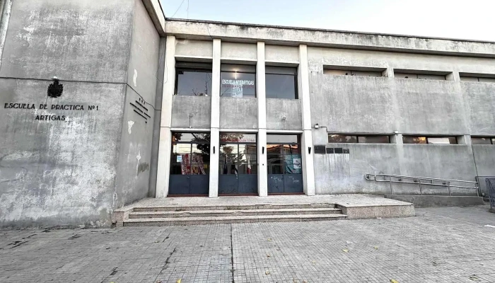 Escuela Ndeg1 Artigas Mas Recientes - Florida