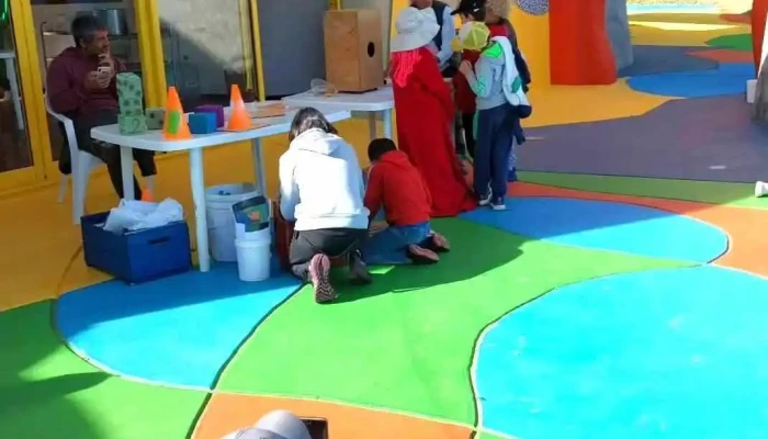 Escuela Ndeg11 Videos - Minas