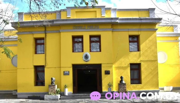 Escuela No 2 De Practica Jose Pedro Varela Fotos - Minas