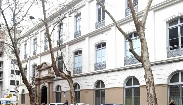 Escuela No 2 Republica Argentina Y Escuela 269 Montevideo - Montevideo