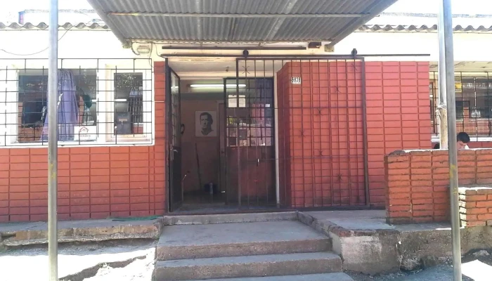 Escuela No 264 Edificio - Montevideo