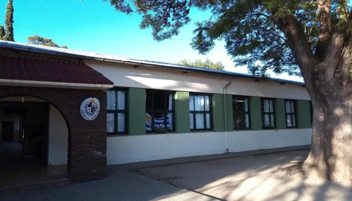 Escuela No 38 Maestro Eduardo Mario Henderson Opiniones - Tarariras