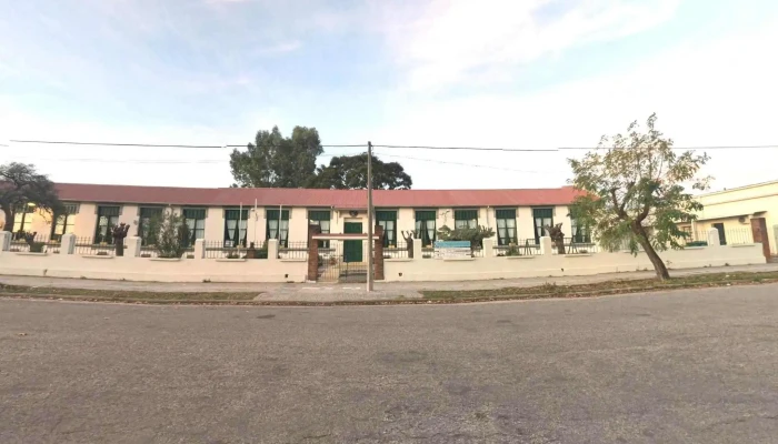 Escuela No 39 Cerca De Mideg - Juan L. Lacaze