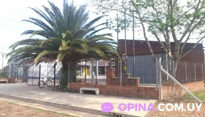 Escuela No 77 Abierto Ahora - Baltasar Brum