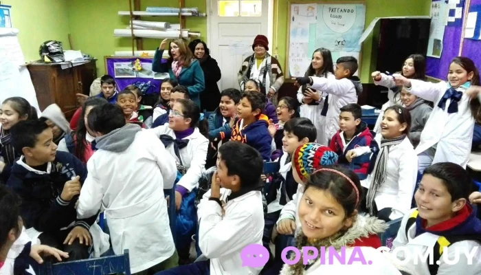 Escuela No 94 Republica Del Paraguay Uniforme Escolar - Rivera