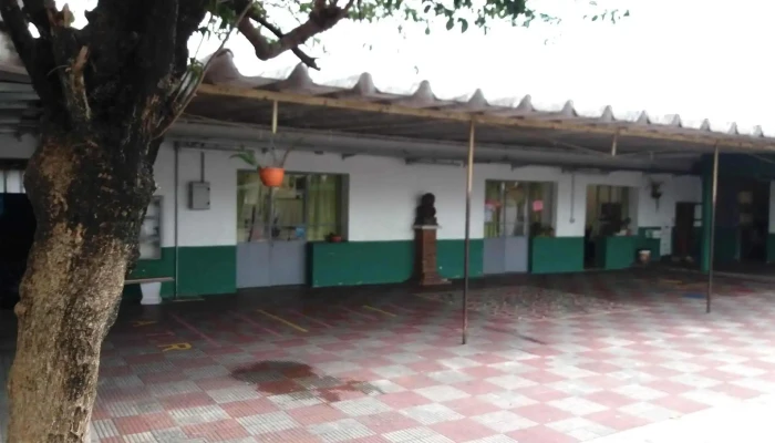 Escuela Nro 24 Juan Zorrilla De San Martin Edificio - Mercedes