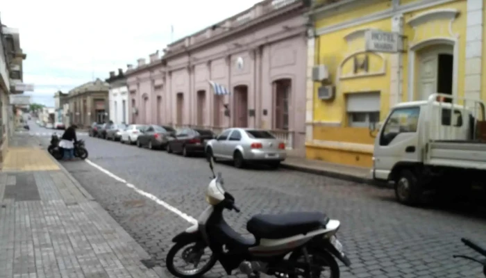 Escuela Nro 4 Jose Artigas Direccion - Mercedes