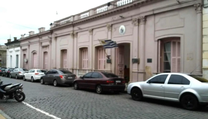 Escuela Nro 4 Jose Artigas Edificio - Mercedes