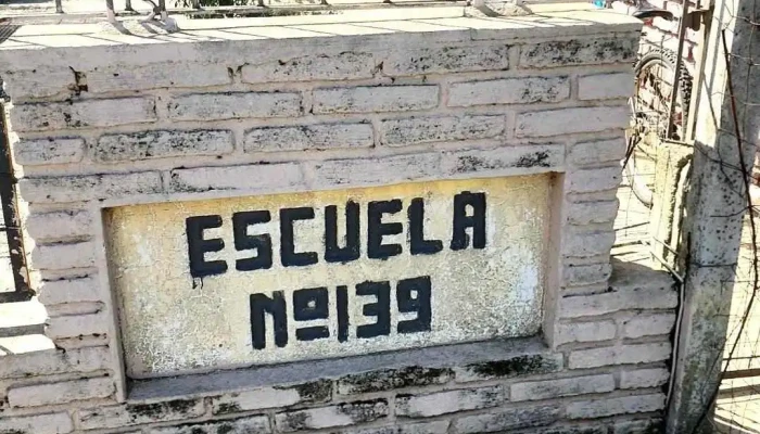 Escuela número 139 - 45100 Paso De Los Toros