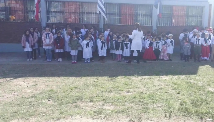 Escuela Numero 41 De Castillos Rocha Uruguay:  Comentario 2 - Escuela