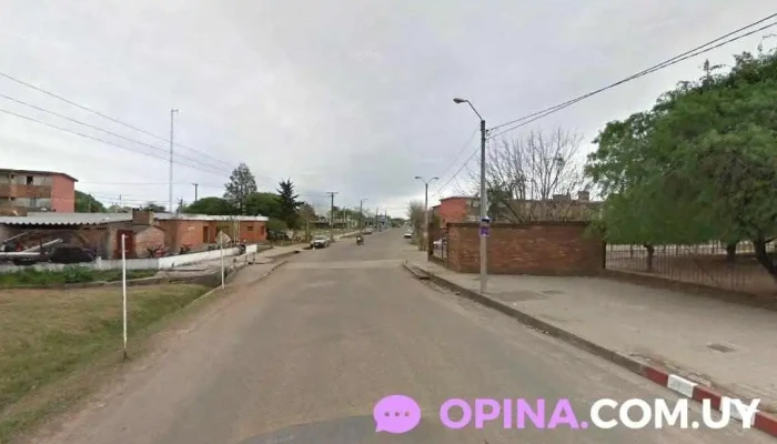 Escuela N° 132 "españa Melo" - Melo