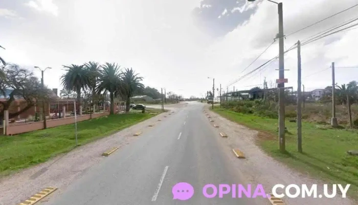 Escuela N° 97 - Rocha