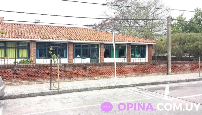 Escuela N°2 - Maldonado