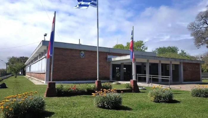 Escuela N°6 T.c Departamento de Soriano - Villa Soriano