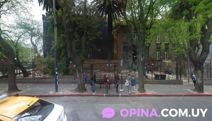 Escuela N°7 Brasil - Montevideo