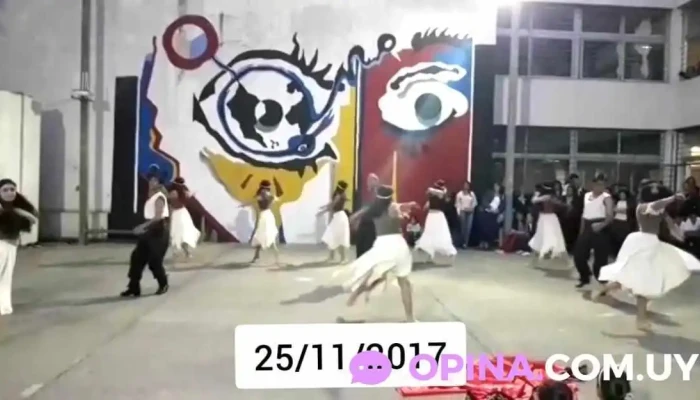 Escuela Tecnica 2 Videos - Treinta y Tres