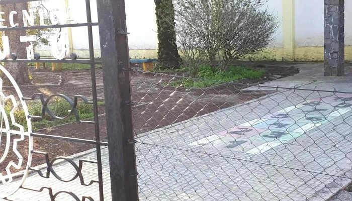 Escuela Técnica Guichón - Guichón