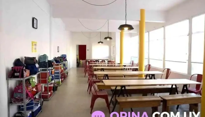 Escuela Wara Primaria -  Aula - Montevideo