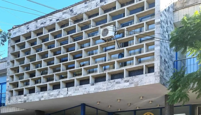 Escuela Y Liceo Crandon Salto -  Donde - Salto