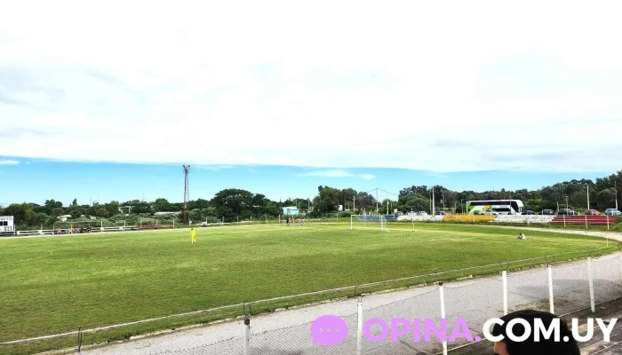 Estadio Miguel Campomar - 70500 Juan L. Lacaze