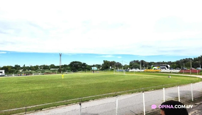 Estadio Miguel Campomar:  Juan L Lacaze - Estadio