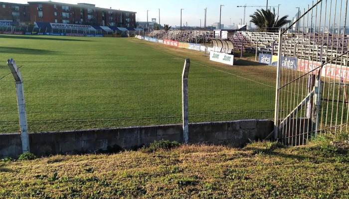 Estadio Parque Capurro:  Todo - Estadio