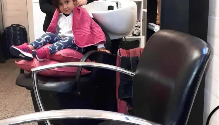 Estética L'amitié - 11800 Montevideo