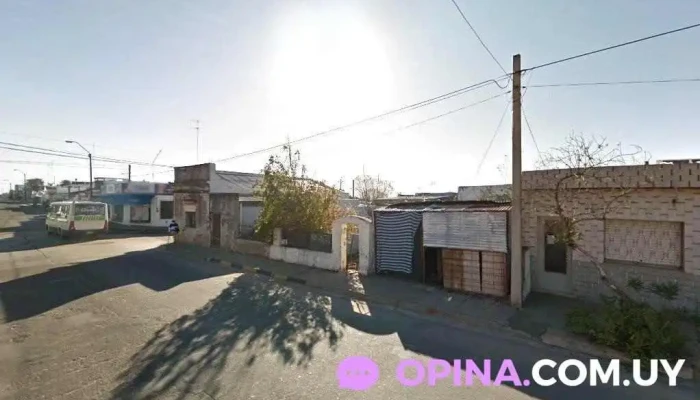 Familia espinosa gasttellussarry - 75000 Mercedes