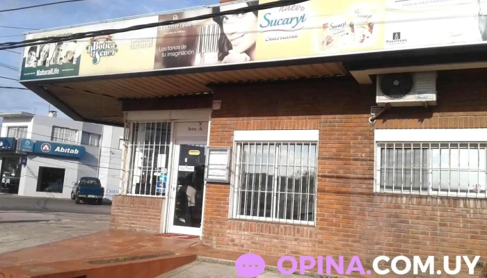 Farmacia Lussich - Av. Antonio Lussich