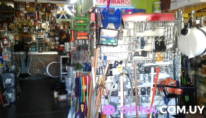 Ferreteria Barbieri Interior - San Antonio