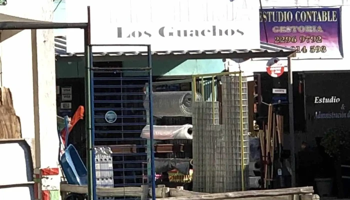 Ferretería Los Guachos. - Toledo