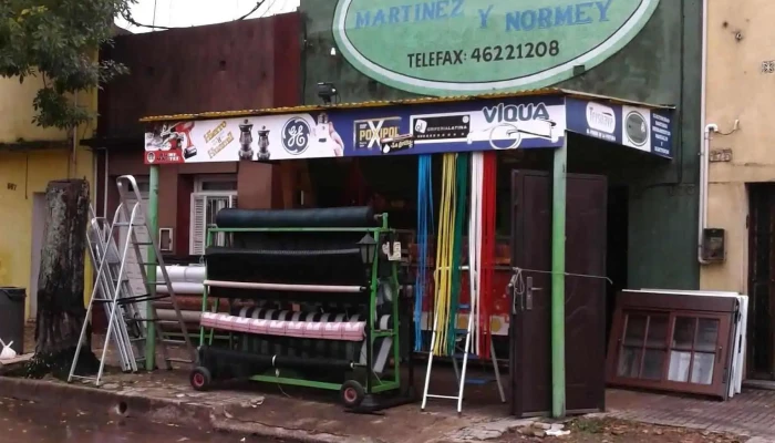 Ferretería Martínez Y Normey - 40000 Rivera