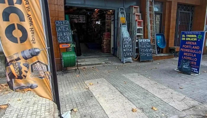 Ferretería y Barraca el Trébol de Galicia - Departamento De Montevideo