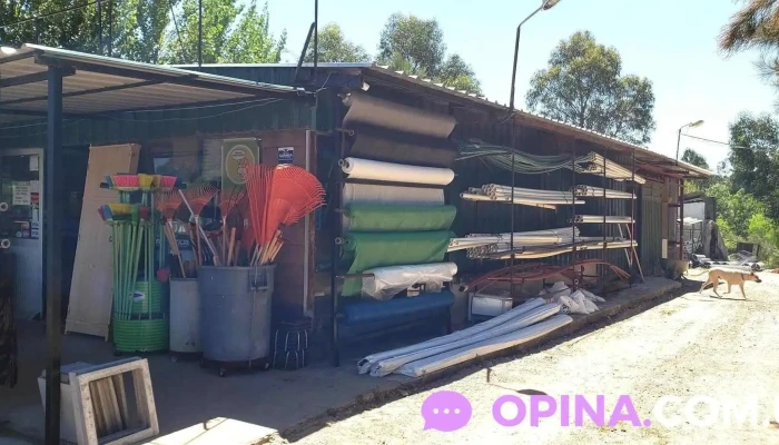 Ferretería y Barraca Portales - Piriápolis