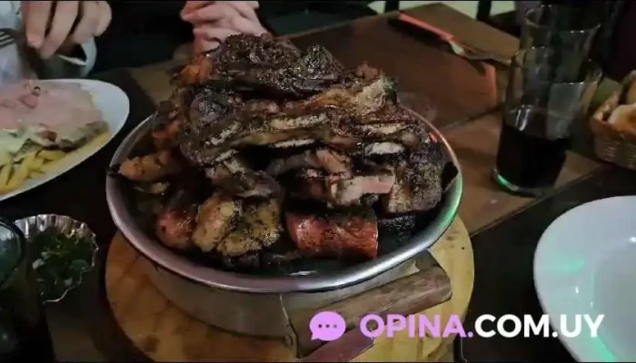 Fono Milas Videos - Parrilla