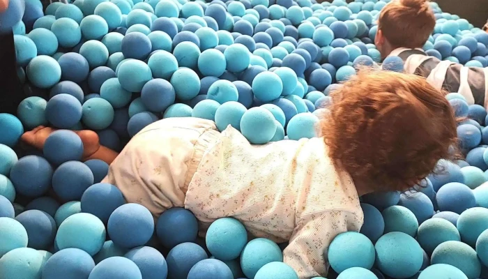 Galartija -  Cerca De Mi - Montevideo