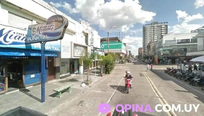 Galería Arcos - 40000 Rivera