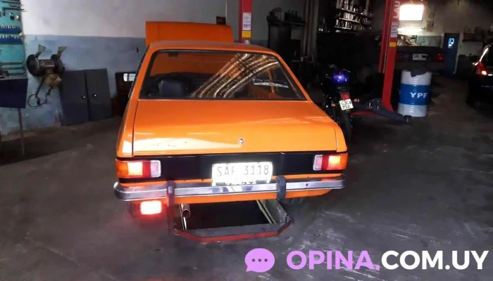 Garage 1600 - 12300 Montevideo